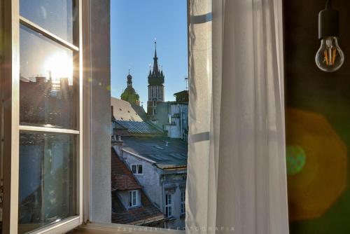 Saint Thomas Corner - by Upstairs, Kraków