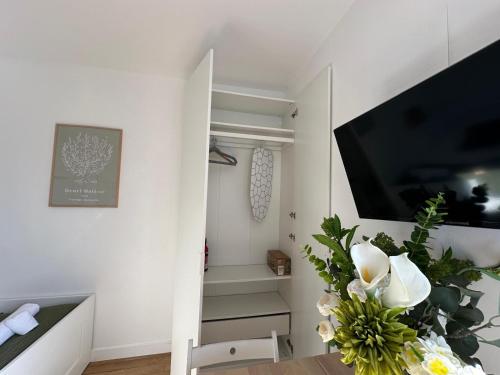 322 Suite Kléber - Cosy Apartment Paris Center - image 3