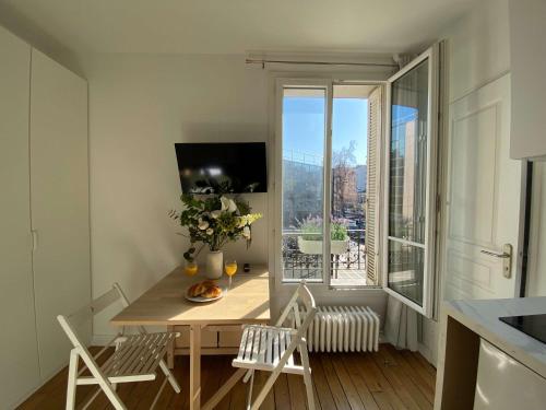 322 Suite Kléber - Cosy Apartment Paris Center - image 2