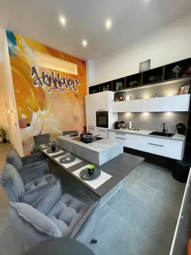 RBJ Loft Hannover-Linden - Graffiti und Parkplatz in Hannover, Deutschland