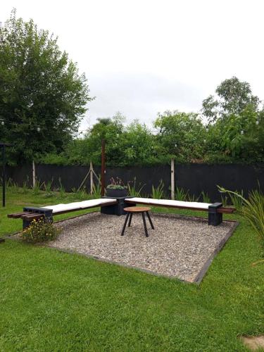 정원, Glamping Vaqueros in 바케로스