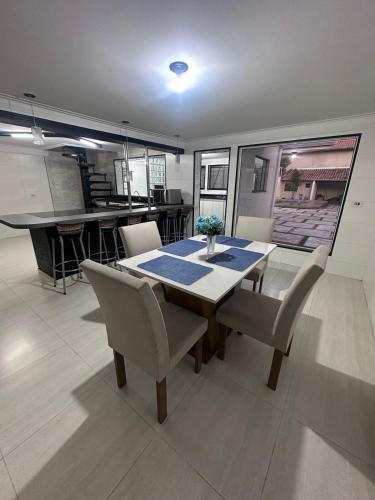 Paraiso Particular Piscina e Ar Condicionado in 亞美利卡納