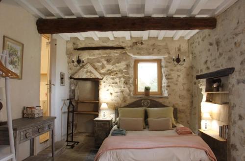 Le Pigeonnier, gîte des Lucioles en Provence gîte à louer Montségur-sur-Lauzon