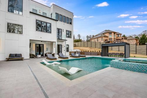 Serenity Estates 5BR Modern Retreat in South Fulton