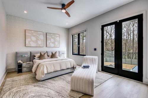 Serenity Estates 5BR Modern Retreat in South Fulton
