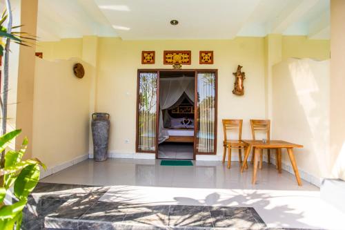 Asri Sari Villa Ubud - Tap to explore photos
