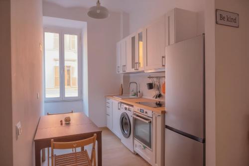 Stazione Termini-San Lorenzo Apt House of Wonders