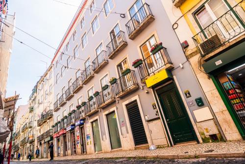 City Inn - image 2