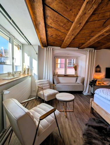 Vendégszoba, Charmantes Studio am Rhein in Stein am Rhein