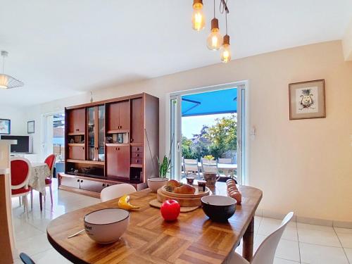 köök, Holiday Home Briasel by Interhome in La Bernerie-En-Retz