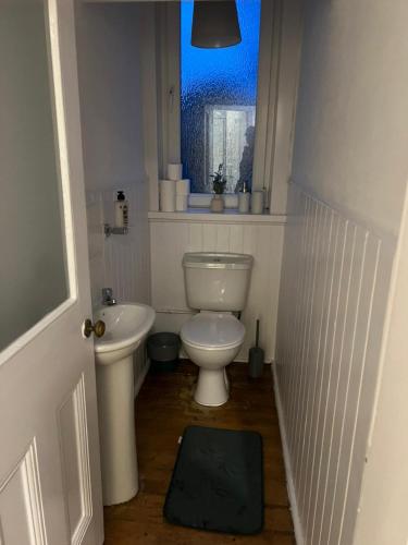 Parking - Sleep 3 - 1 Bedroom - Easy Access - image 6