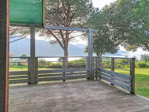Balkons/terase, Holiday Home Chalet Terra Tramandera by Interhome in Sant'Andrea-d'Orcino