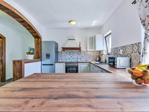 廚房, Holiday Home Mirjana by Interhome in 弗拉納