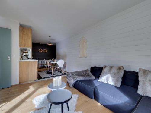 Appartement rénové, à 700m du centre et proche des pistes, avec balcon et WIFI - FR-1-567-92 - Apartment - Val d'Isère