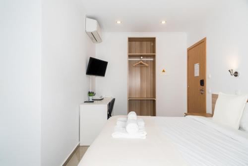 City Inn - image 10