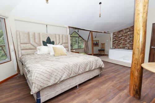 Caisae Eco-Lodge