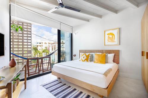 Hola Donceles Suites - Cancún
