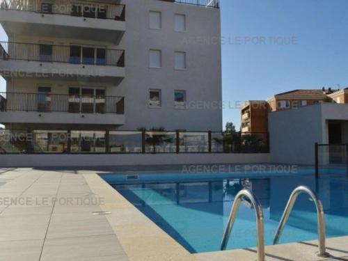 Appartement T3 pour 6 pers, balcon, parking, Le Lavandou - FR-1-803-96