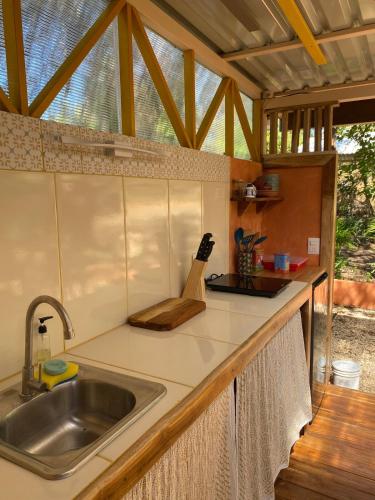 Tiny house Papaya near Tamarindo in Villareal