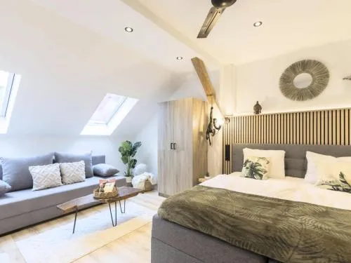 Apartment Apartment- Küche- Parkplatz- digitaler Check-in by Interhome in Hof, Deutschland