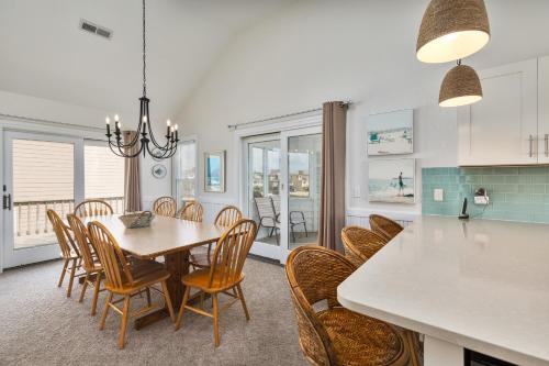 5685 - Seaside - image 4