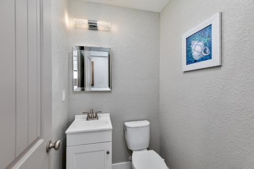 5546 - Coral Quarters - image 5