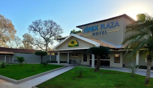 Exterior view of Fenix Plaza Hotel