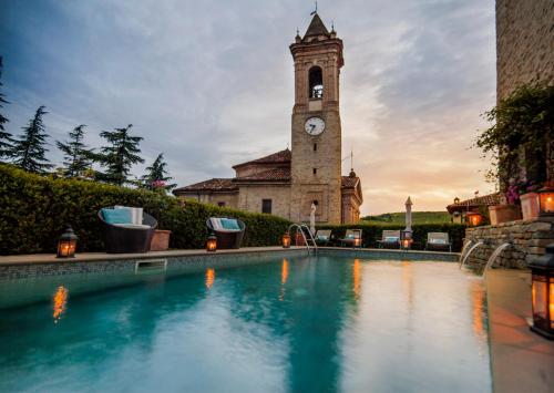 Hotel Castello Di Sinio Hotel de charme Bossolasco