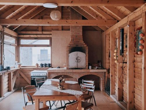 Casa Krista in بران