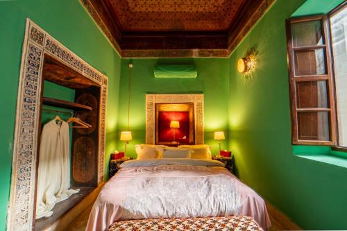 room detail thumbnail 0