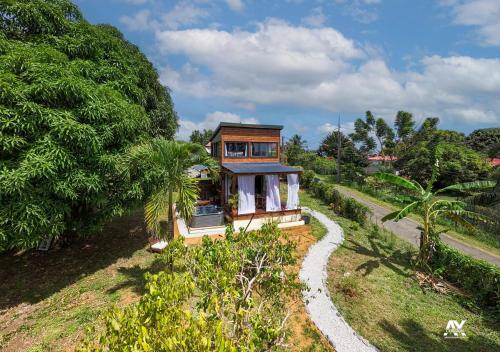 Vrt, Bungalow en duplex avec Jacuzzi in Sainte Rose
