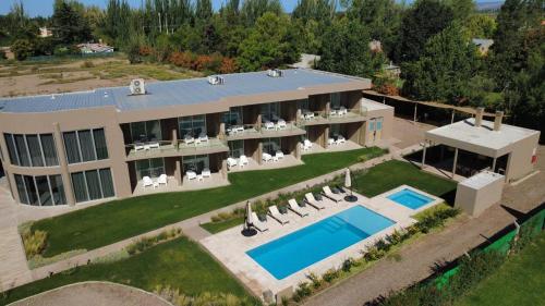 Howard Johnson Alcántara Boutique Hotel Chacras de Coria by Wyndham (Howard Johnson Alcantara Boutique Hotel Chacras de Coria by Wyndham) in 루한 데 쿠요