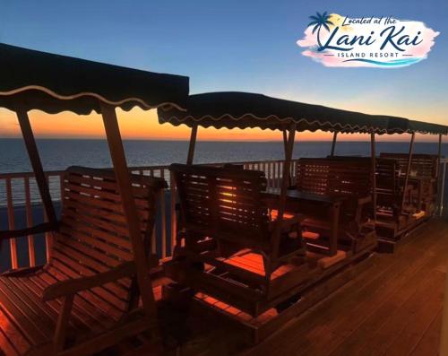 مطعم, The Bay Inn at the Lani Kai in تطل على مياه/شاطئ
