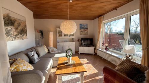 Haus Ruhewinkel, Bungalow 2 in Alkersum