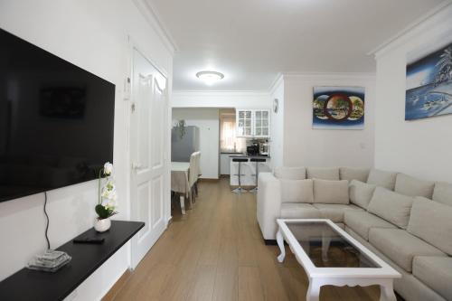 Modern apartment in Santo Domingo Este – khách sạn tại Residencial Mirador del Este