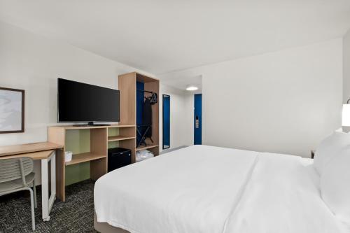 District 3 Hotel Ascend Hotel Collection - image 40