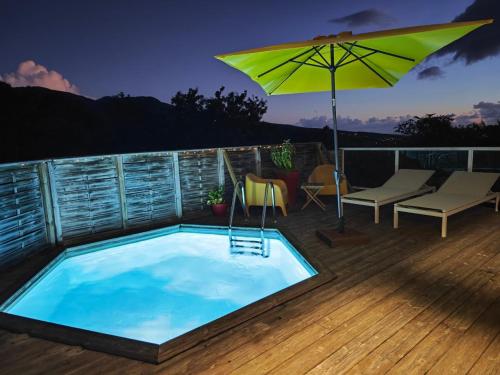 Swimming pool, Bungalow Villa-Dehe in Deshaies