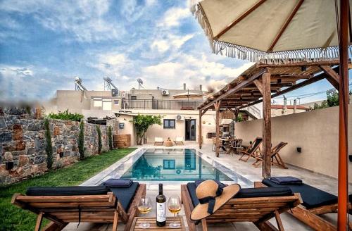 stone villa marianna With private pool &guest studio in Kastelli