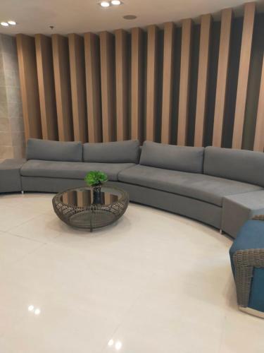 Kings Staycation at Sea Residences near SM Mall of Asia