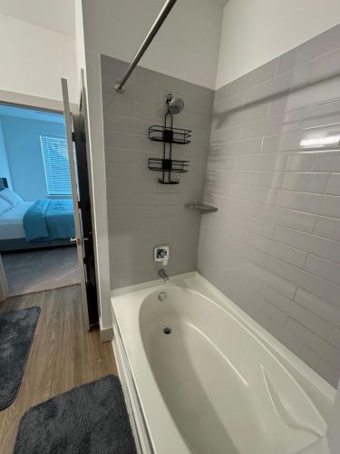 Deluxe Escape 2 Where luxury meets comfort in Peoplestown