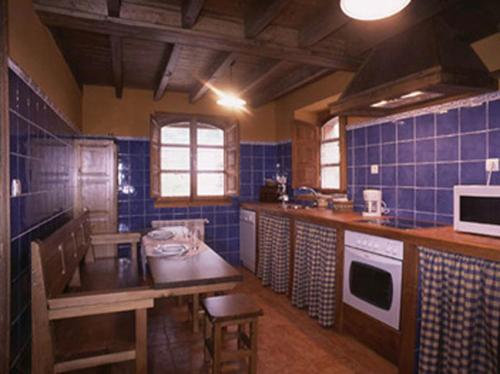 virtuve, Casa Rural La Galana in Sames