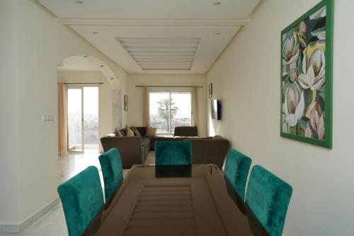 Appartement Haut Standing Vue Mer Harhoura in 特馬拉