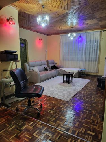 GG CBD Homes Own Compound 5 bedroom in นากูรู่