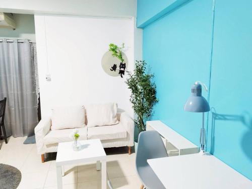 Stay with Ease at Grand Residence 12 - image 3