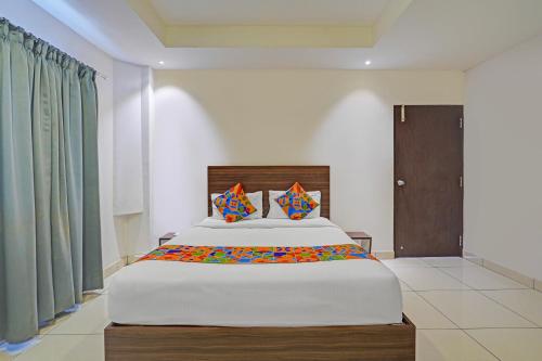 URBAN INN in Rajajinagar