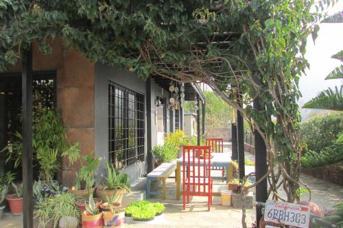 Jardim, BIG J'S Farm House in Balthali