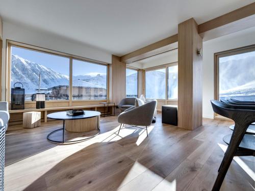 Appartement spacieux rénové avec terrasse et parking à Tignes - FR-1-641-11