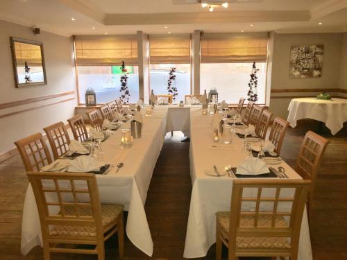 ห้องอาหาร, The George Hotel in โมนโทรด