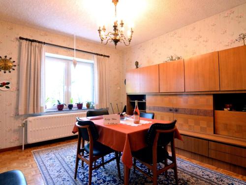  Schumacher, Ferienwohnung in Weywertz