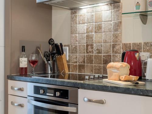 virtuve, The Hayloft - Ukc3678 in Tatterford